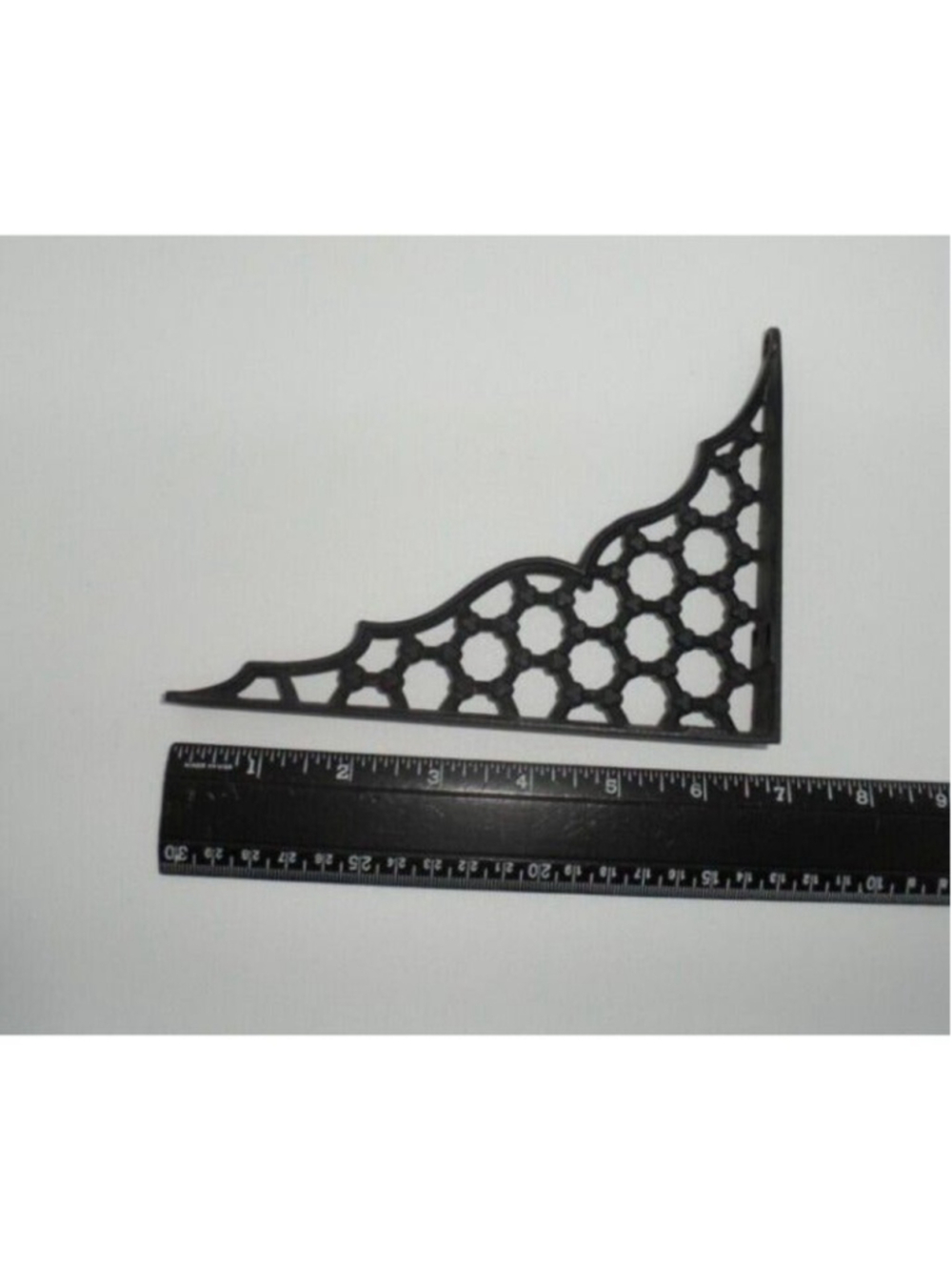 1 - Cast Iron HONEYCOMB LATTICE 5" x 7" Shelf Bracket
